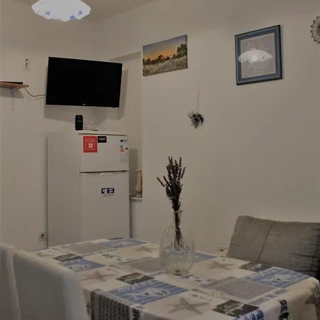 Apartmani Marko Lun  Exterior photo